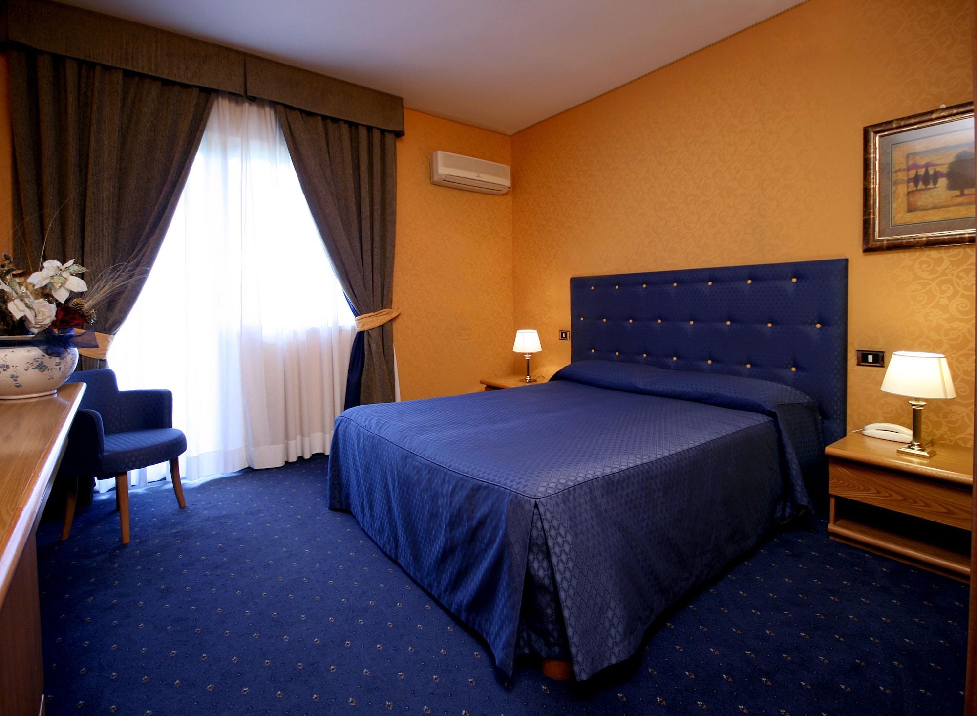 Hotel Setar Quartu SantʼElena Szoba fotó